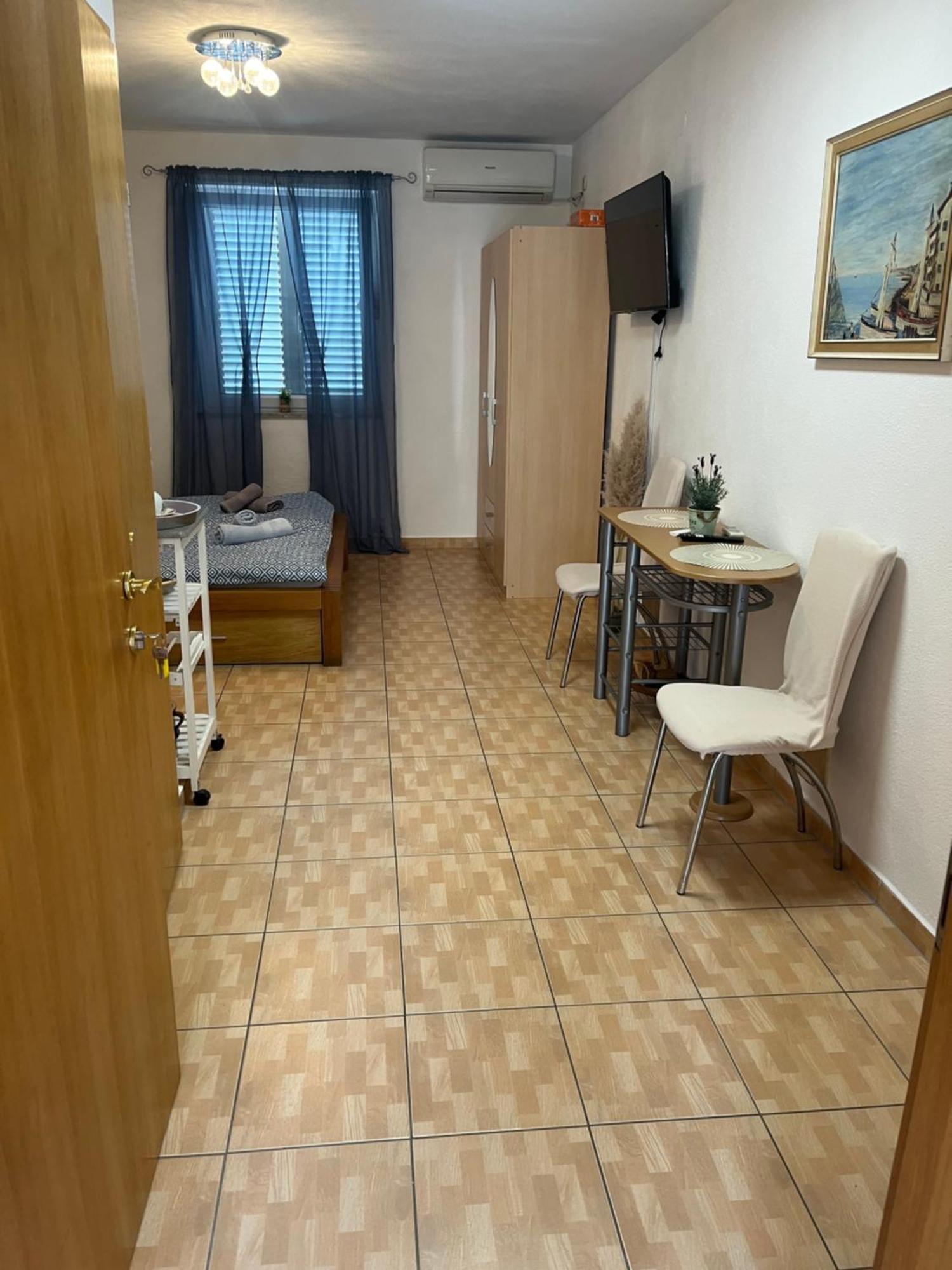 Apartments Marija Malinska Dış mekan fotoğraf